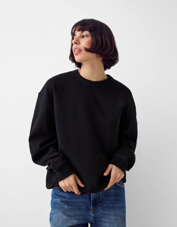 black sweatshirt